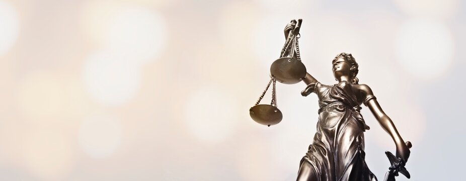 best lawyer in kolkata
